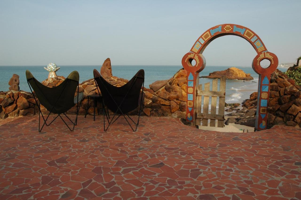 Sobo Bade Hotel Toubab Dialao Bagian luar foto