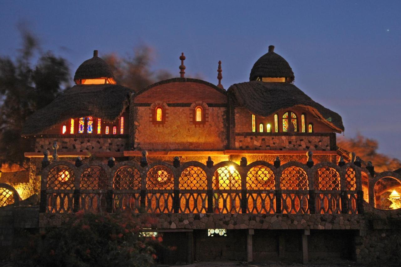 Sobo Bade Hotel Toubab Dialao Bagian luar foto